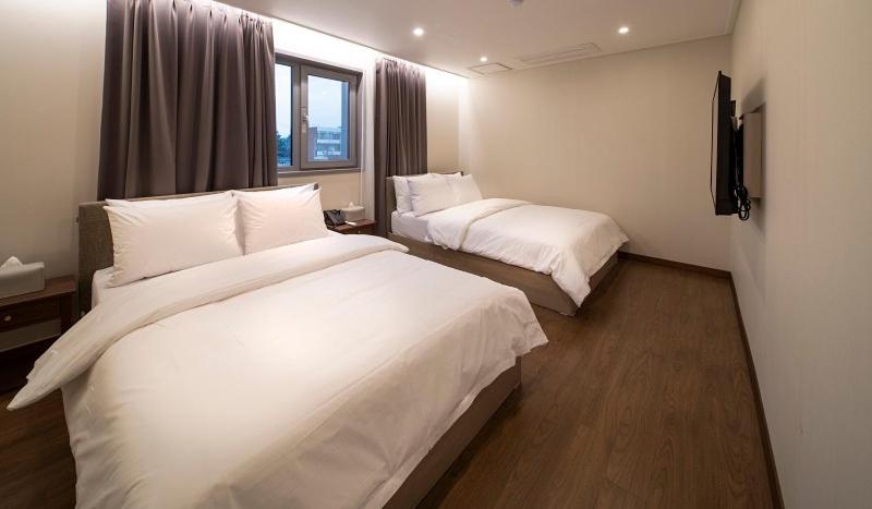 Centro Hotel Chilgok Eksteriør billede