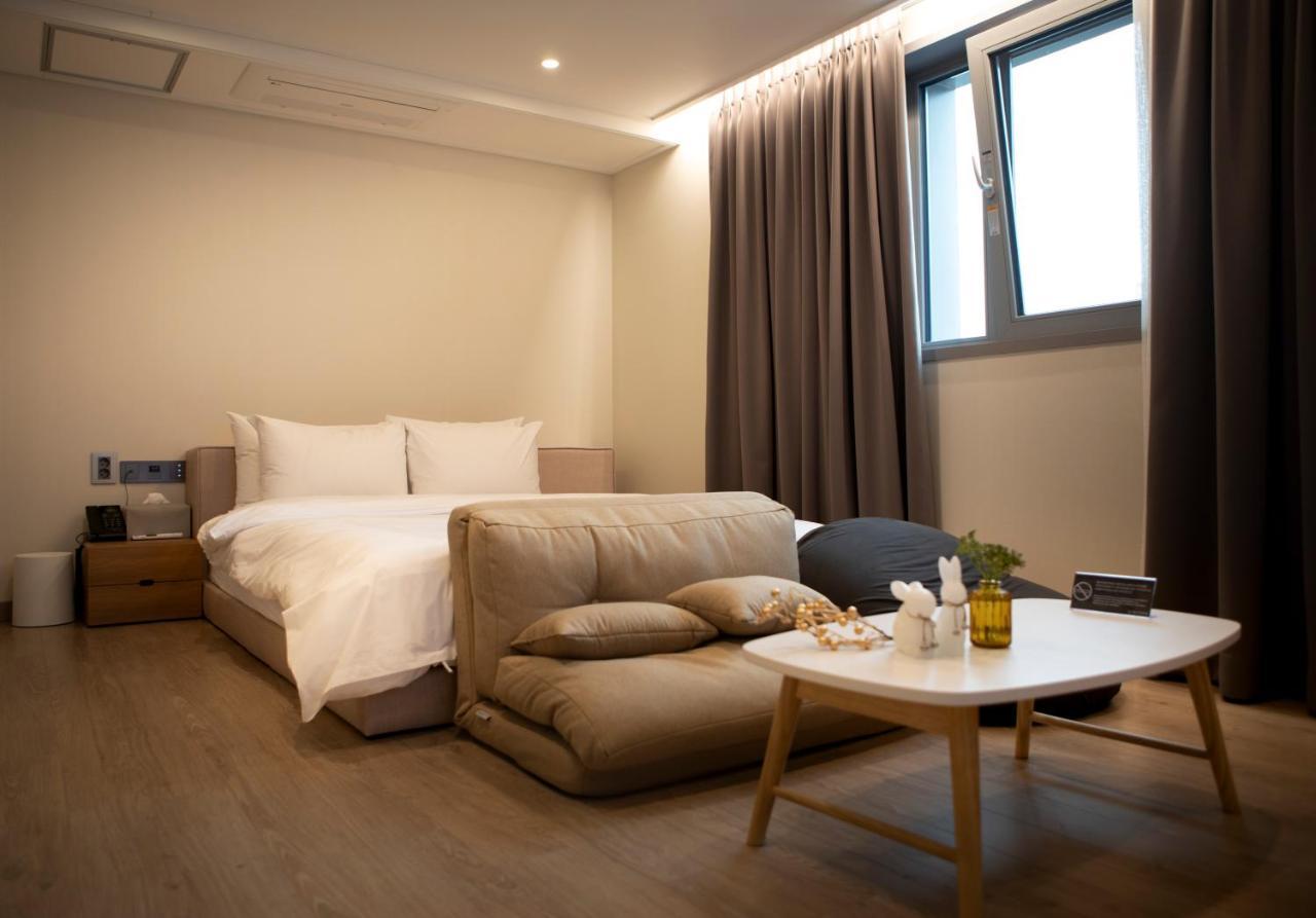 Centro Hotel Chilgok Eksteriør billede